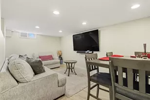 3225 Dearborn Ave, Kalamazoo, MI 49048 - Photo 9