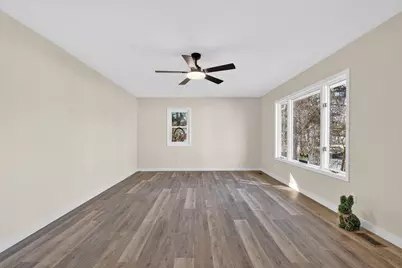 2064 Roos Avenue SW, Wyoming, MI 49509 - Photo 9