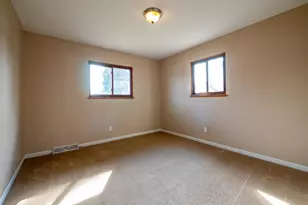 635 E Mill St, Capac, MI 48014 - Photo 21