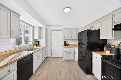 1763 E Pontaluna Road, Spring Lake, MI 49456 - Photo 13