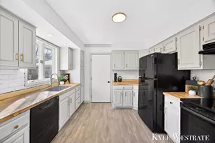 1763 E Pontaluna Rd, Spring Lake, MI 49456 - Photo 13