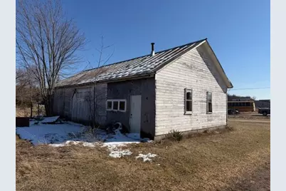 8910 Kraft Avenue SE, Caledonia, MI 49316 - Photo 3