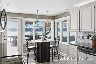 530 Glenwood Ave, Muskegon, MI 49445 - Photo 17