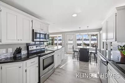 530 Glenwood Avenue, Muskegon, MI 49445 - Photo 15