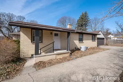 937 Lamberton Street NE, Grand Rapids, MI 49505 - Photo 3