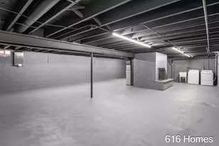 937 Lamberton St NE, Grand Rapids, MI 49505 - Photo 21