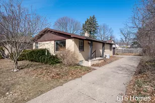 937 Lamberton St NE, Grand Rapids, MI 49505 - Photo 1