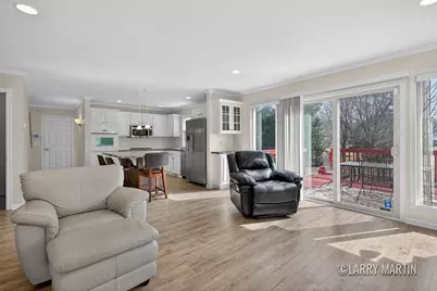 4328 Del Mar Drive SW, Wyoming, MI 49418 - Photo 3