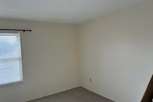 3542 Burbank Dr, Ann Arbor, MI 48105 - Photo 3