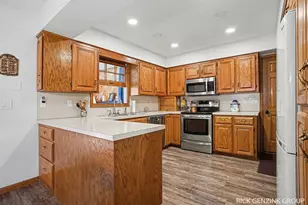 6260 Pine Crest Dr, Zeeland, MI 49464 - Photo 13