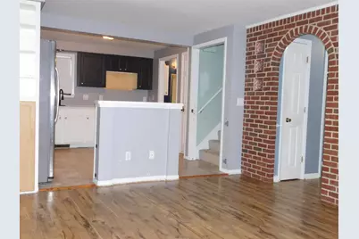 106 S Marshall Avenue, Marshall, MI 49068 - Photo 5