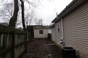 106 S Marshall Ave, Marshall, MI 49068 - Photo 37