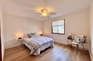 5640 Leisure S Dr SE, Grand Rapids, MI 49548 - Photo 7
