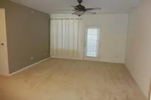 824 W Summerfield Gln Cir, Ann Arbor, MI 48103 - Photo 5