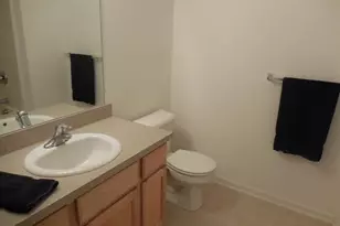 824 W Summerfield Gln Cir, Ann Arbor, MI 48103 - Photo 7