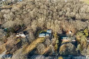 28375 Ranchwood Dr, Southfield, MI 48076 - Photo 25