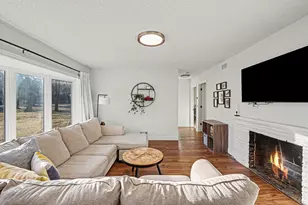 28375 Ranchwood Dr, Southfield, MI 48076 - Photo 5