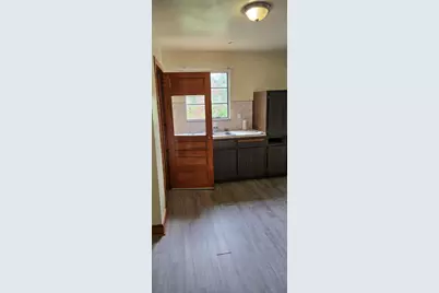 7716 Piedmont Street, Detroit, MI 48228 - Photo 3