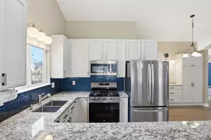 3422 Herrington Dr, Holly, MI 48442 - Photo 9