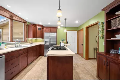 765 Oakridge Road, Saint Joseph, MI 49085 - Photo 9