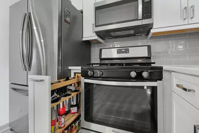 38249 N Jean Court, Westland, MI 48186 - Photo 9