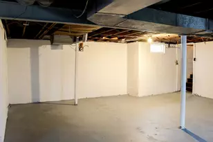 321 E Center St, Coloma, MI 49038 - Photo 23