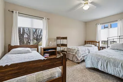 422 Briar Court, Saint Joseph, MI 49085 - Photo 17