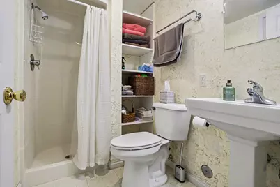 422 Briar Court, Saint Joseph, MI 49085 - Photo 23