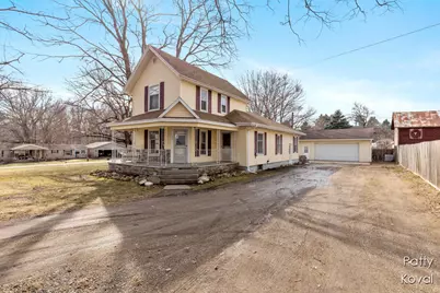 242 S Maple Street, Freeport, MI 49325 - Photo 35