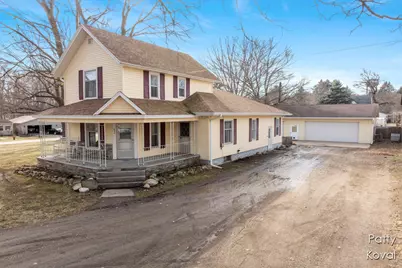 242 S Maple Street, Freeport, MI 49325 - Photo 1