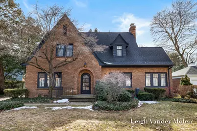 414 Cheshire Drive NE, Grand Rapids, MI 49505 - Photo 1