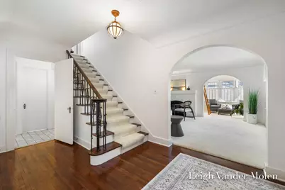 414 Cheshire Drive NE, Grand Rapids, MI 49505 - Photo 5