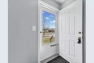 2490 Stieber Street, Westland, MI 48186 - Photo 3