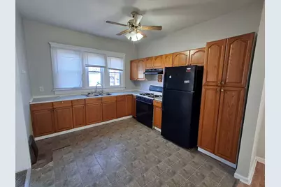490 E Emmett Street E #3, Battle Creek, MI 49017 - Photo 7