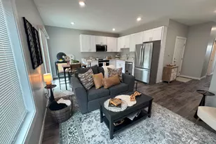 891 Rex St, Fremont, MI 49412 - Photo 9