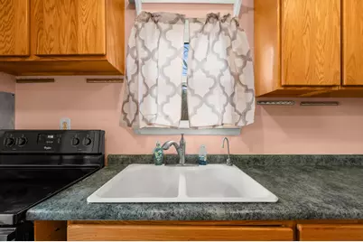 745 N Shore Drive, Benton Harbor, MI 49022 - Photo 13