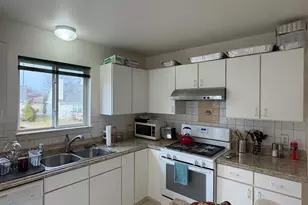 3374 Cromwell Rd, Ann Arbor, MI 48105 - Photo 13