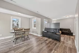 683 E Sternberg Rd, Norton Shores, MI 49441 - Photo 9