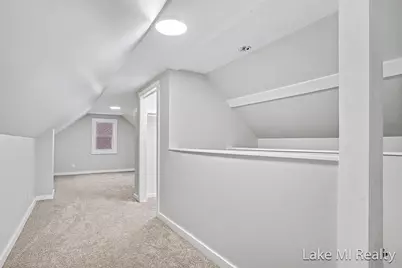 44 Honeoye Street SW, Grand Rapids, MI 49548 - Photo 15