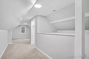 44 Honeoye St SW, Grand Rapids, MI 49548 - Photo 15