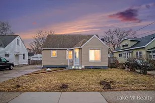 44 Honeoye St SW, Grand Rapids, MI 49548 - Photo 25