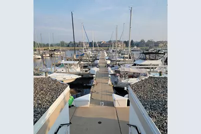 3429 Fulton Avenue #142, Slip F13, Muskegon, MI 49441 - Photo 9