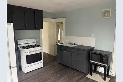 934 10th Street NW, Grand Rapids, MI 49504 - Photo 11