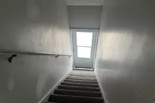 934 10th St NW, Grand Rapids, MI 49504 - Photo 15