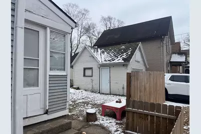 934 10th Street NW, Grand Rapids, MI 49504 - Photo 3