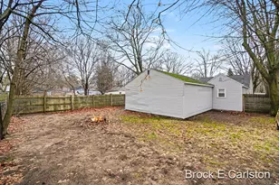 2280 Norman Ave, Norton Shores, MI 49441 - Photo 33