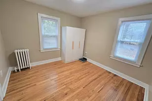 21671 Sunnyview St, Clinton Twp, MI 48035 - Photo 17