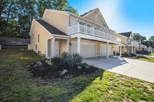 17545 Beechwood Ln, Spring Lake, MI 49456 - Photo 3