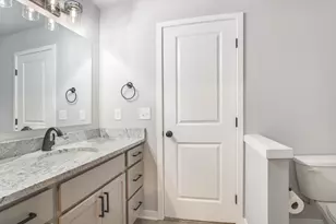 17545 Beechwood Ln, Spring Lake, MI 49456 - Photo 13