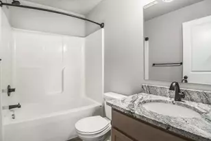 17545 Beechwood Ln, Spring Lake, MI 49456 - Photo 21